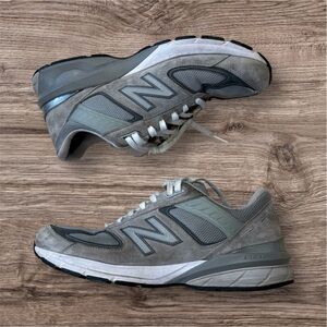 New Balance grey 990v5 made in USA sneakers
